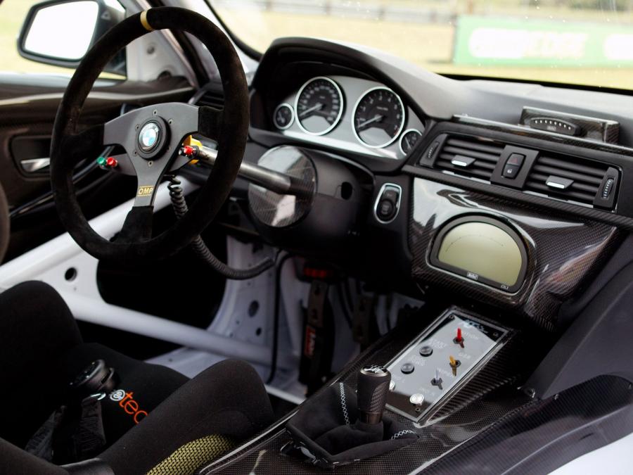  BMW 3-Series Race Car 2012 года  (фото 2 из 18)